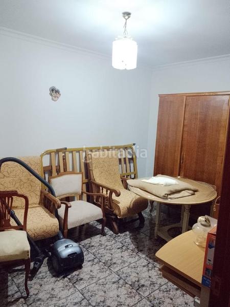 Foto 0c8fd3f9-462f-4d33-8a0f-5dc2a90d61b3. House in Centro Puertollano