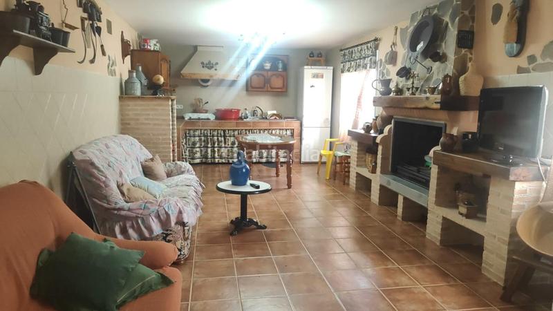 Foto 6c90c94a-2e3e-4646-8aea-ddd984677656. Masia amb piscina a Hinojosas de Calatrava