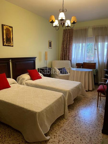 Foto 2339efb3-e029-433c-bd47-ad3189dc29f1. Casa amb piscina a Brazatortas