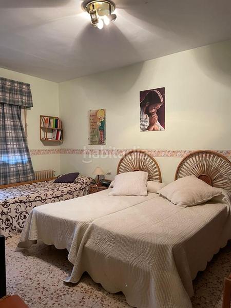 Foto 60cfcf1b-f42e-44b9-91a2-fc4a5a452d64. Casa amb piscina a Brazatortas