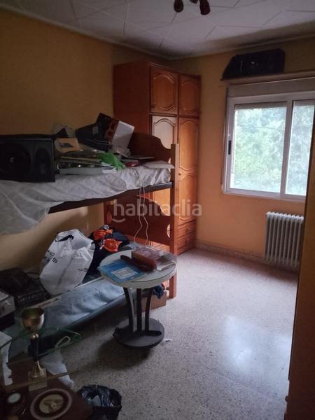 Foto c3ec052e-19c6-4e36-aa80-c137248ebc98. Piso amplio piso en paseo san gregorio en Centro Puertollano