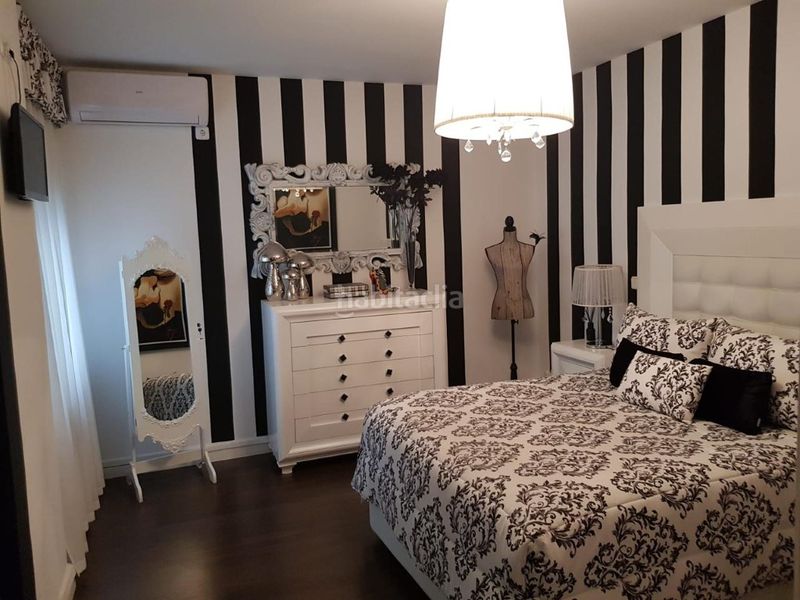 Foto f2bbb1a3-342e-43d4-8f1e-5cdf64aaad94. Pis a Centro Puertollano