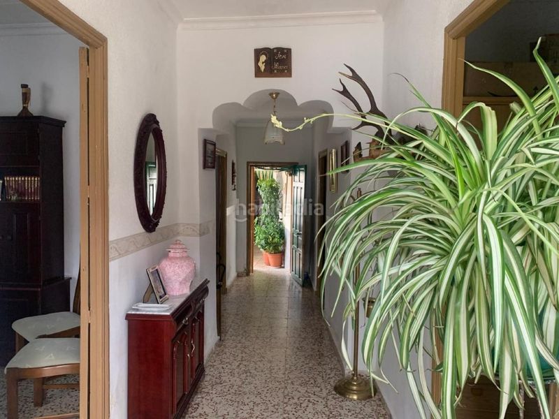 Foto 466154f6-08f2-431c-9891-8d1d7bfde328. Casa amb aparcament a Las Mercedes - El Carmen Puertollano