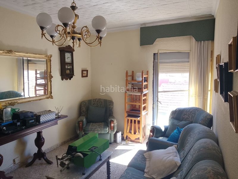 Foto b282a299-4607-43a4-a0ee-c3b131bbeb25. Casa amb aparcament a PAU 2-600 Puertollano