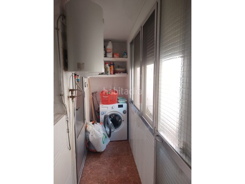 Foto b8d8d6b3-ed33-4fa8-8ada-a4499c2fdf5c. Casa amb aparcament a PAU 2-600 Puertollano