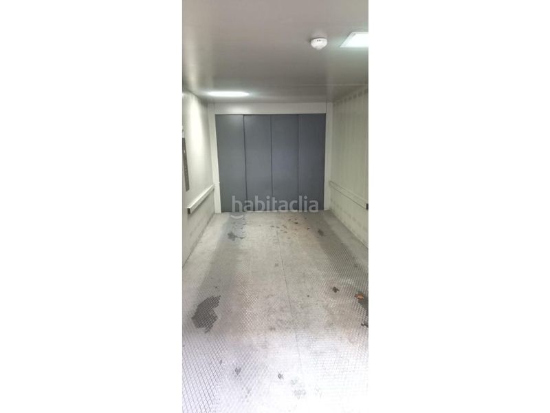 Foto cbbfada8-2774-4631-92ee-a592b6dda2c9. Aparcament cotxe a Centro Puertollano
