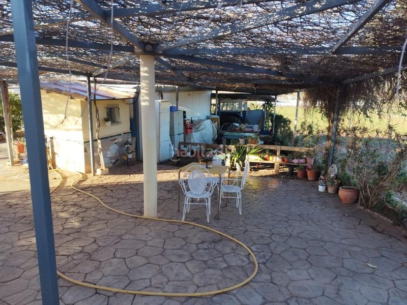 Foto ee851b86-c1ae-4f8b-8dcc-8e5f80b50cc8. Casa amb piscina a Carretera de Córdoba - Libertad Puertollano