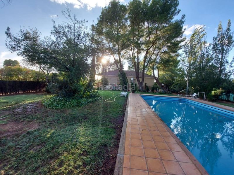 Foto 0fe74c21-f56e-4737-82a0-e160d982e1b1. Chalet mit pool in Argamasilla de Calatrava