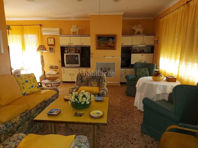 Foto 3ab92eff-4309-45ed-baf8-f779858ca9e8. Chalet mit pool in Argamasilla de Calatrava