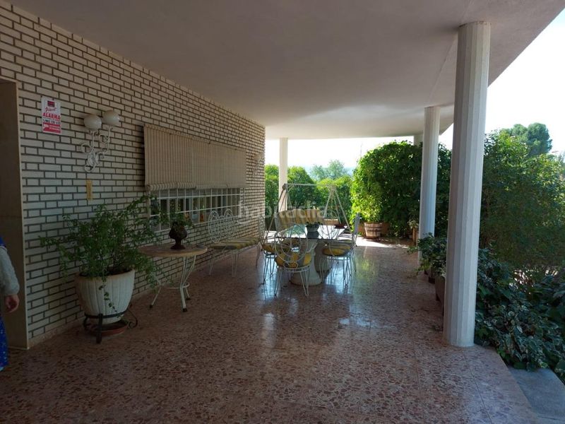 Foto a0e4a903-8913-454c-8a48-50f5e8f7fb72. Chalet mit pool in Argamasilla de Calatrava