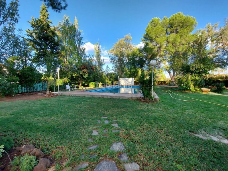 Foto d6f03097-08fd-4c0d-a7f1-42099ca3b507. Chalet mit pool in Argamasilla de Calatrava