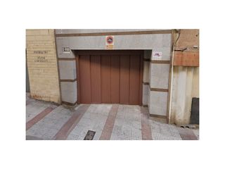 Aparcament cotxe a Centro