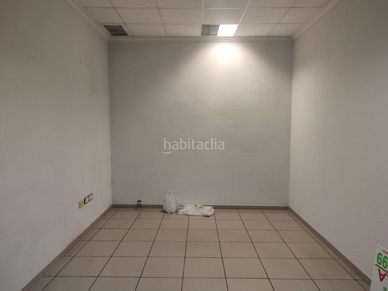 Foto 1c49240c-408b-4544-b83e-eec6da2d2af6. Local comercial a Centro Puertollano