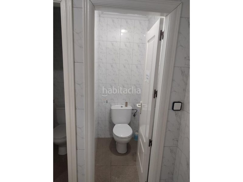 Foto 991c2aa2-80dd-4893-95cb-ed0a9fdd305f. Local comercial a Centro Puertollano