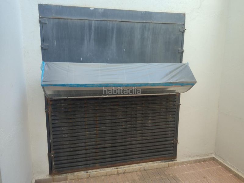 Foto b3fa9354-3d08-458a-bc7f-b5004849c881. Local comercial a Centro Puertollano