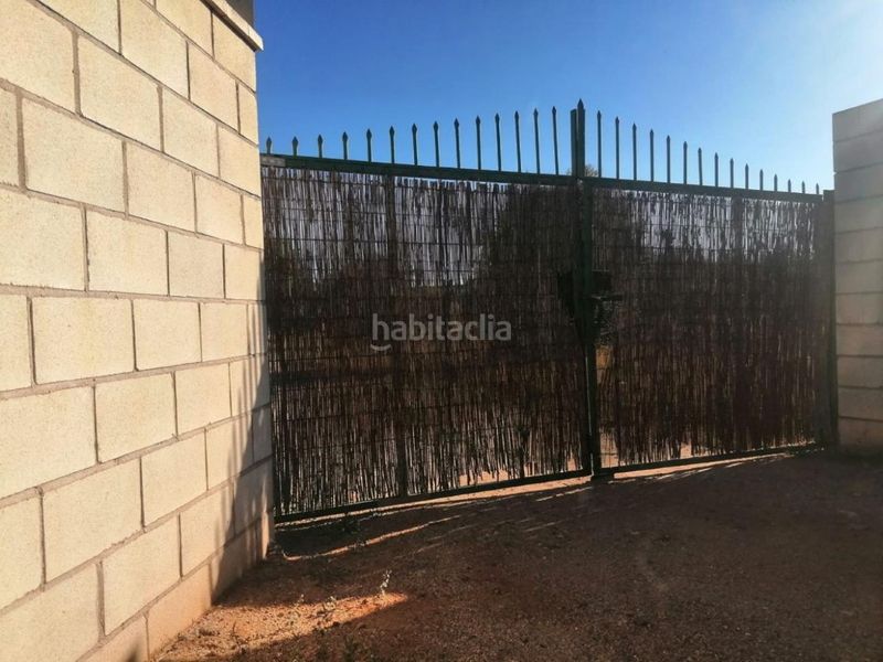 Foto fd97e388-7fe5-4954-841a-b7b6dea4a49b. Bauernhof mit parking pool in Argamasilla de Calatrava