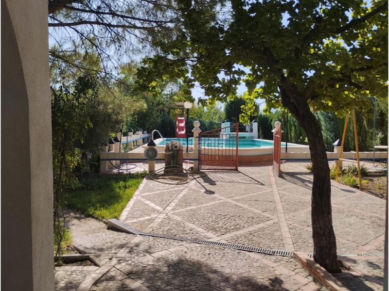 Foto 4a681d48-1594-4689-9a87-8c4208a2062d. Chalet ref 23144 chalet en almodovar del campo en Almodóvar del Campo