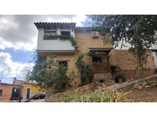 Haus in Fuencaliente. Casa de pueblo en venta en calle alfonso x el sabio, 2