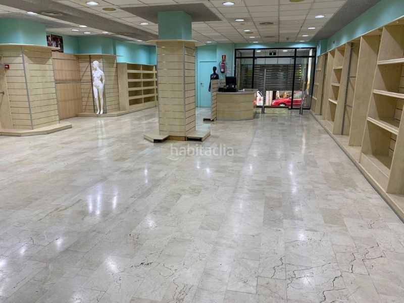 Foto 13d117dc-b20b-44e4-8be4-f62298139f46. Local comercial a Centro Puertollano