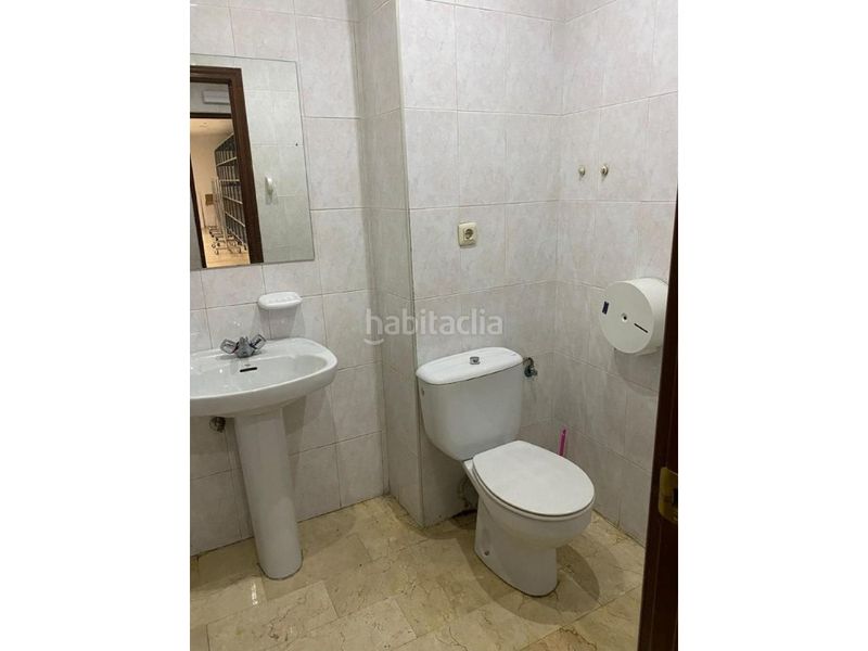 Foto 5d047ccb-fcce-4d63-8266-5a5bd0612115. Local comercial a Centro Puertollano
