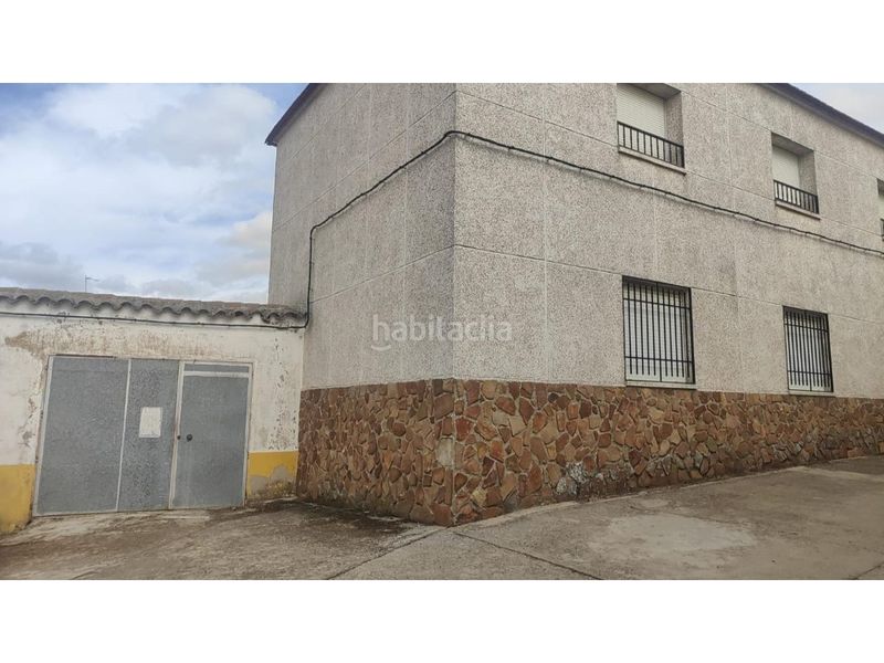 Foto db3596ff-8605-4f67-85de-7f860afe1be6. Masia a Brazatortas