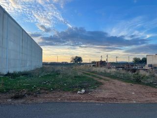 Terreno residenziale in Argamasilla de Calatrava. Ref 24123  venta de terreno en el polígono el cabezuelo ii