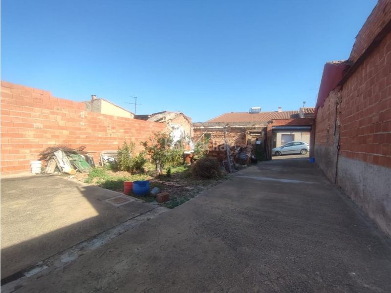 Foto ab81f0cc-2ee6-465f-87a6-244c9f5c830f. Terreny residencial a Centro Puertollano