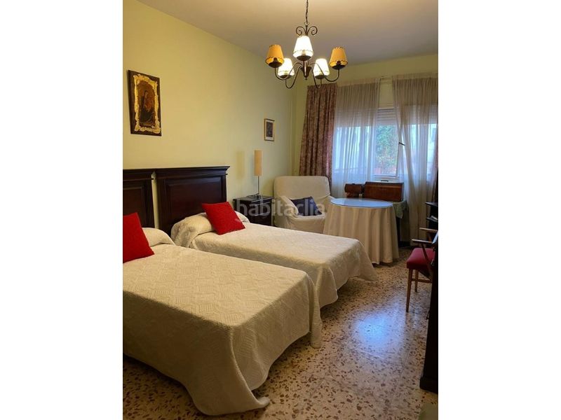 Foto a3d0a678-476a-4057-b20c-b1b7af3f1775. Xalet amb piscina a Brazatortas