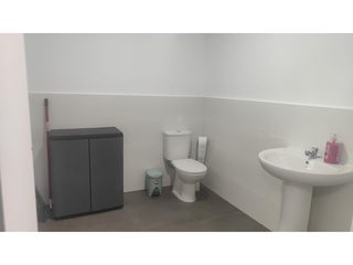 Lloguer Local Comercial a Centro. Ref 25134b  local en pleno centro de puertollano