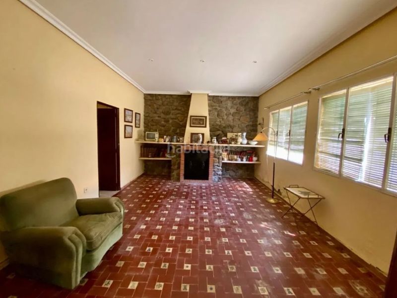 Foto cee19407-009d-4208-a6c2-94c237921f99. Casa amb aparcament a Argamasilla de Calatrava