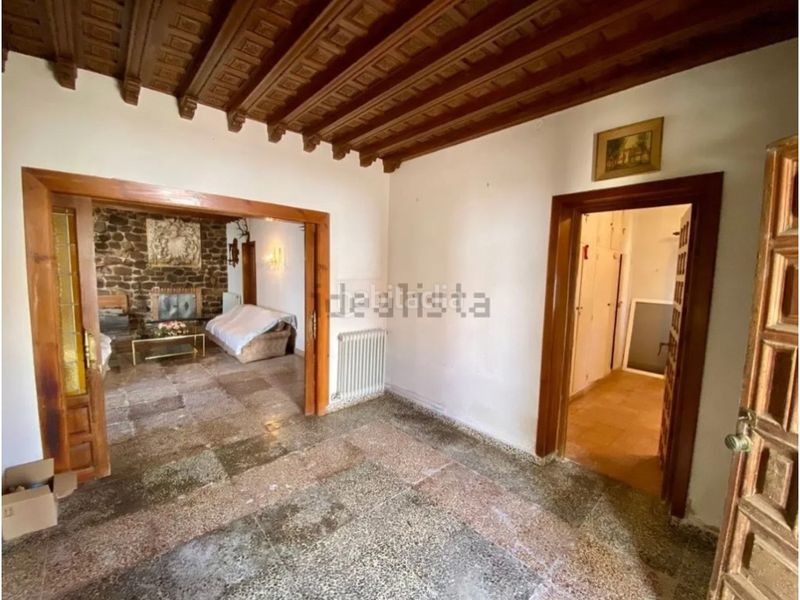 Foto e4882593-79e4-4cd7-833e-d3a702862206. Casa amb aparcament a Argamasilla de Calatrava