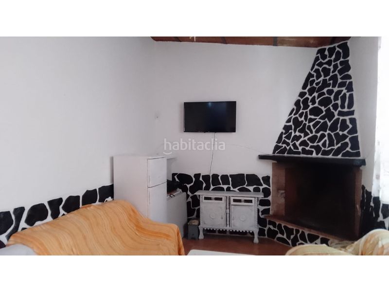 Foto 9fc46299-fff1-45bd-8c01-3416b1eb6411. Casa amb aparcament a Centro Puertollano