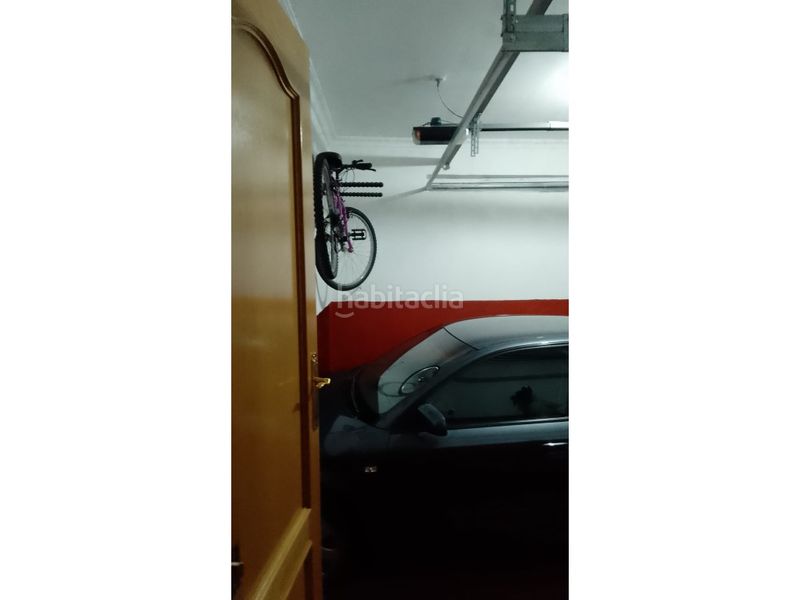 Foto c6708185-e429-48fc-ad19-150d3409b65f. Casa amb aparcament a Centro Puertollano