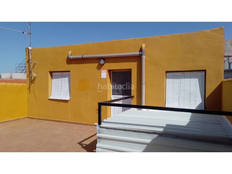 Foto ebf24929-6de7-467e-a8e8-d54dca537c20. Casa amb aparcament a Centro Puertollano
