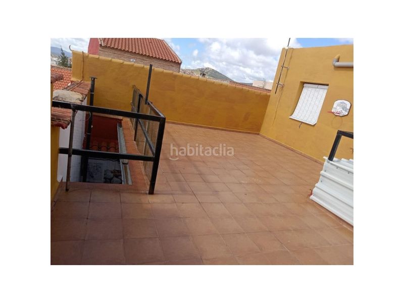 Foto f77460cc-3e89-42bc-86b4-a2e9ab47dd44. Casa amb aparcament a Centro Puertollano