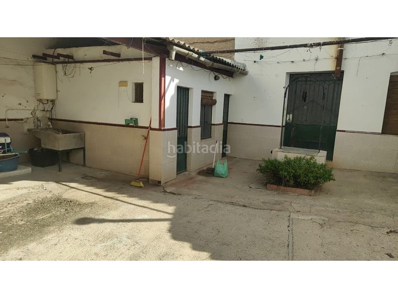 Foto 9e6ea0e9-7e49-4518-92a2-41cddf516174. Casa amb aparcament a Almodóvar del Campo