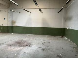 Rent Business premise  Carrer de la indústria. Nau de lloguer a vic (ambulatori / caputxins)