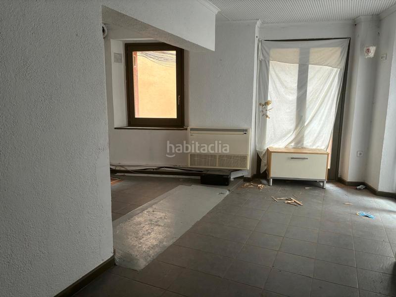 Foto 264bda03-05ea-45af-81d9-24bc258a9bbd. Miete geschäftsraum mit heizung in Centre Vic