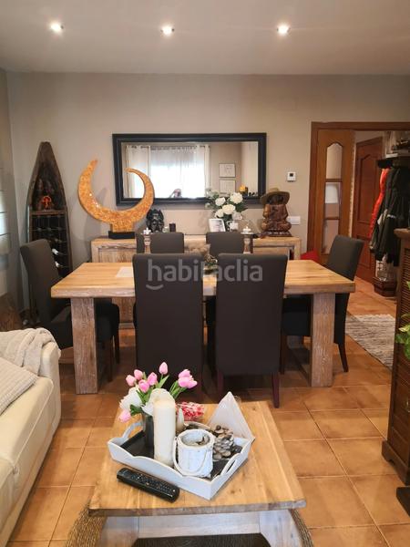 Foto 1518faf3-53dc-46e5-adbd-24f93265303a. Maison jumelée avec cheminée chauffage parking piscine dans Manlleu