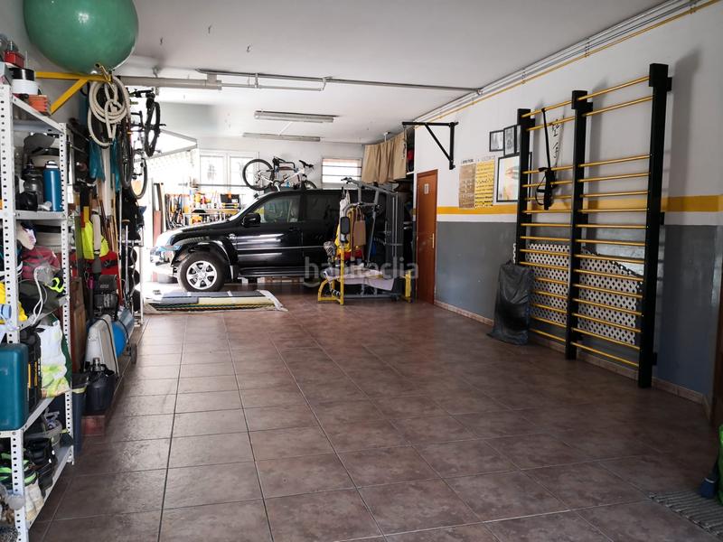 Foto 6da23e65-0e2b-4c18-b3f5-89cf88542f2a. Maison jumelée avec cheminée chauffage parking piscine dans Manlleu