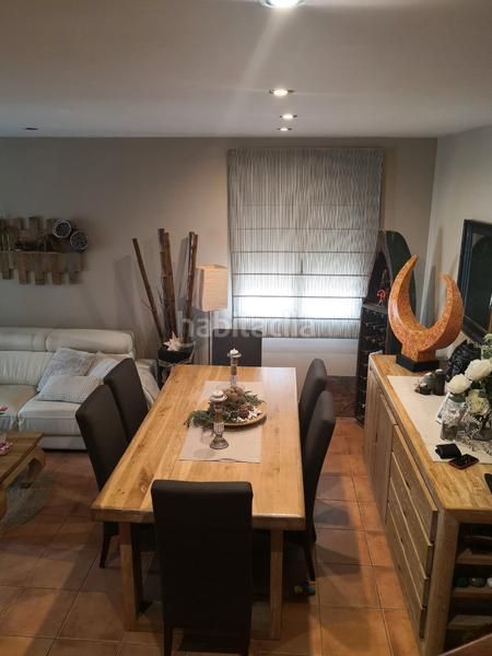 Foto e9f37ab4-b908-4167-90b3-10961166ae7b. Maison jumelée avec cheminée chauffage parking piscine dans Manlleu