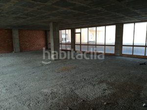 Foto ecccec8a-3850-4b85-8c6d-bc3a20b198c4. Edifici a Ripoll
