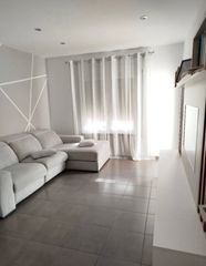 Piano terra  Carrer del doctor salarich. ¡oportunidad de piso en vic!