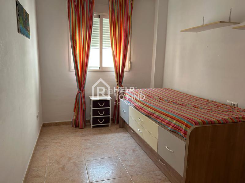 Foto 280a0e9f-5af6-464d-8ff8-72d1bf510dc9. Piso  con cochera y trastero en zona benipeixcar-benirredrá en Gandia