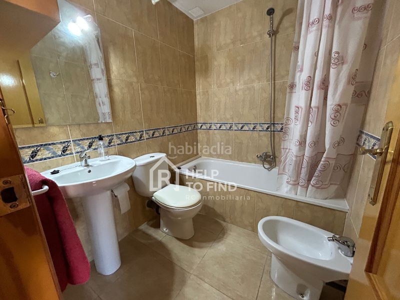 Foto 1214f3cd-d248-49b8-a4a3-5f8c58bcc5b3. Casa a schiera con parcheggio in Palma de Gandía
