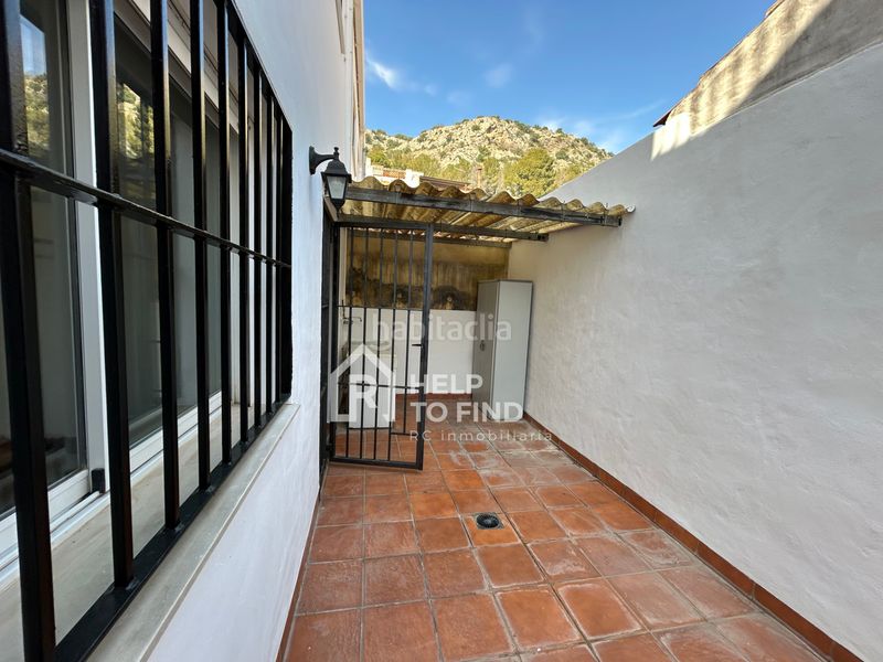 Foto 1f2d255e-4787-40c1-bd58-7ae4675b4d44. Casa a schiera con parcheggio in Palma de Gandía