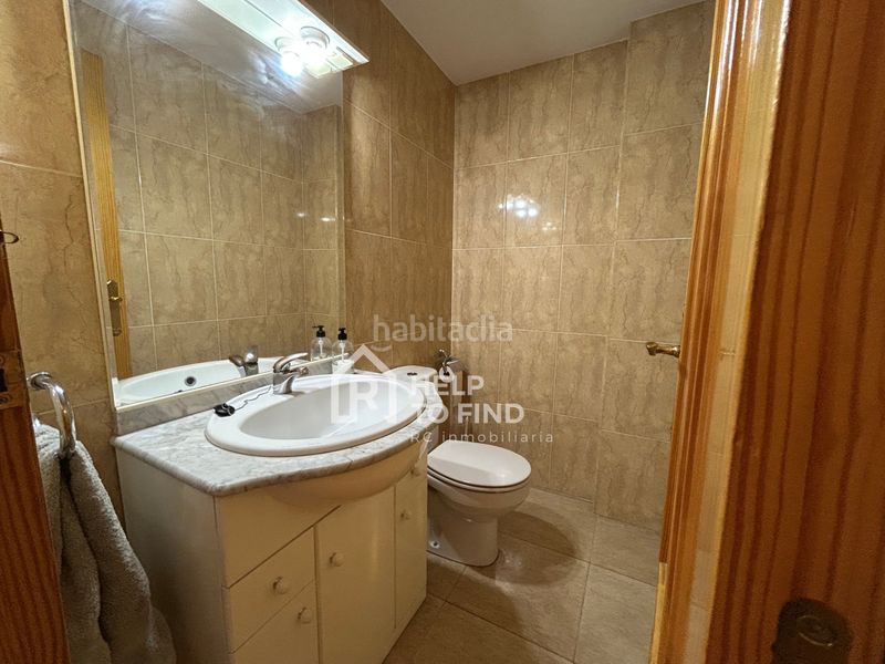 Foto 3884e7c5-60ce-4b99-b676-fc1b3b1d0f2a. Casa a schiera con parcheggio in Palma de Gandía
