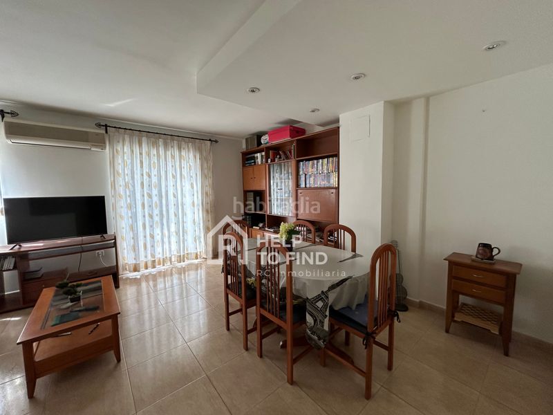 Foto 53dea7f2-2847-428a-9031-591c04c23337. Casa a schiera con parcheggio in Palma de Gandía