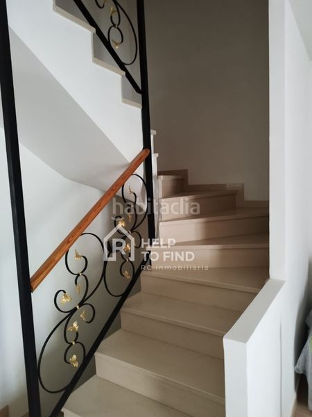 Foto f1e84773-4658-4a32-863b-8e4695eec889. Casa a schiera con parcheggio in Palma de Gandía