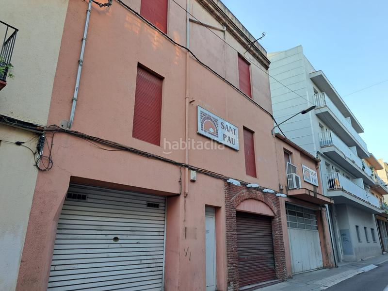 Foto 57645bbe-ba10-4fcf-92b0-3dfd3db4344a. Edifici a carrer sant pau 124 a Creu de la Mà Figueres